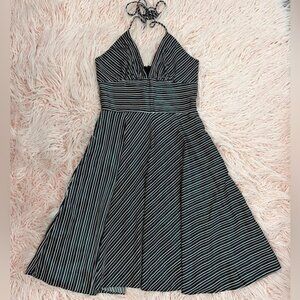 Alyn Paige New York Halter Dress